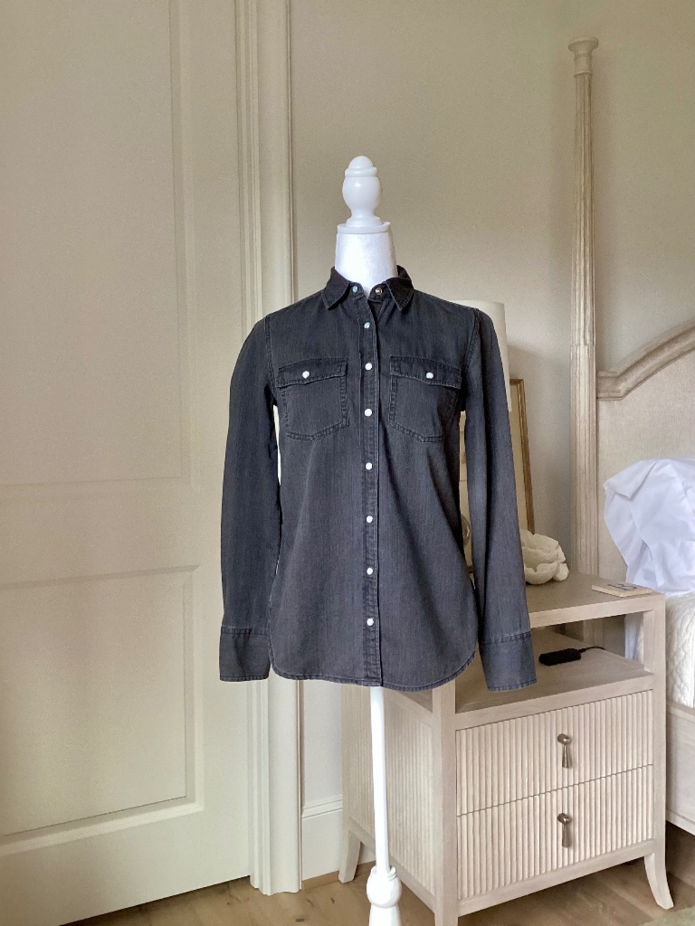 NWOT J. Crew SZ 0 Black Wash Denim Western shirt with Pearl Snap Buttons